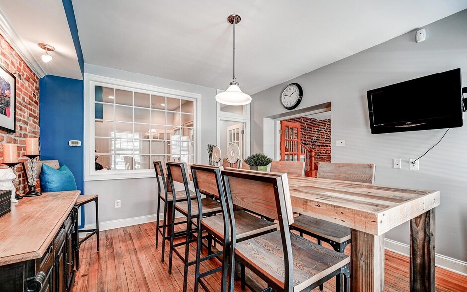 More Photos Of 1437 E Fort Ave, Baltimore Office Residential For Sale