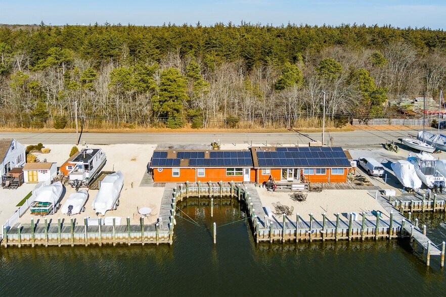 More Photos Of 100 Harbor Inn Rd, Bayville Shipyard For Sale