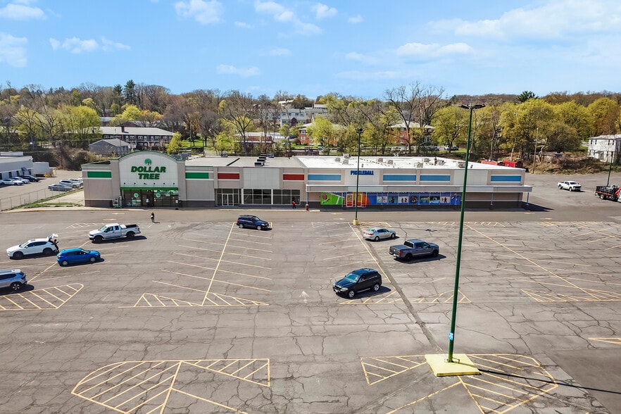 More Photos Of 90 Broadway, Menands Storefront For Lease