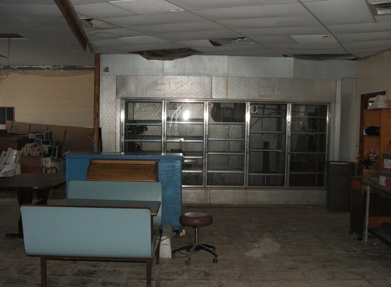 More Photos Of 1528 Four Locust Hwy, Keysville Office For Sale