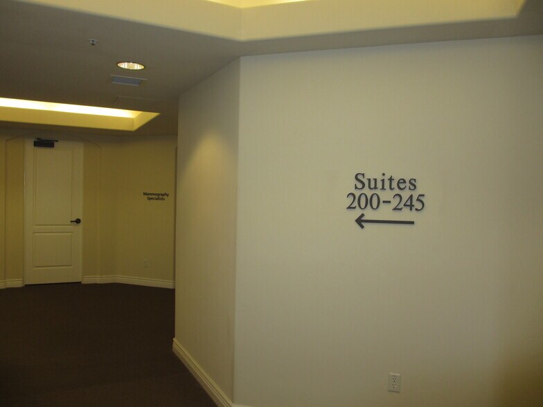 More Photos Of 18525 Sutter Blvd, Morgan Hill Medical For Lease