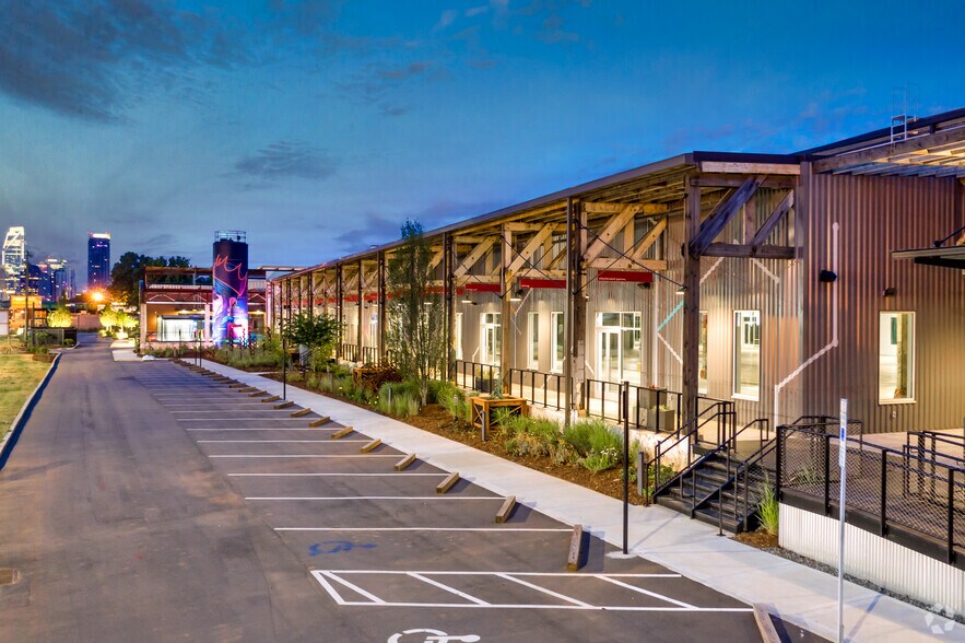 More Photos Of 1801 N Graham St, Charlotte Office For Lease