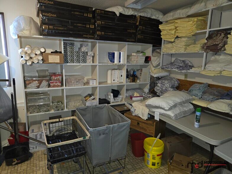 More Photos Of 775 W 5th Ave, Shaunavon Hotel For Sale