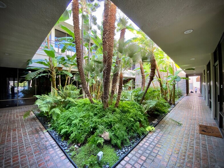 More Photos Of 2152 DuPont Dr, Irvine Office For Lease