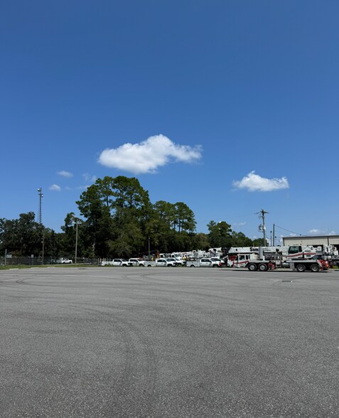 More Photos Of 4723 Capital Cir NW, Tallahassee Land For Lease