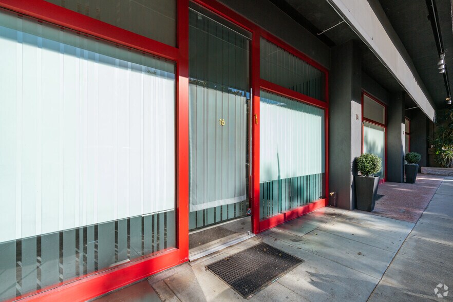 More Photos Of 12-20 N San Mateo Dr, San Mateo Medical For Lease