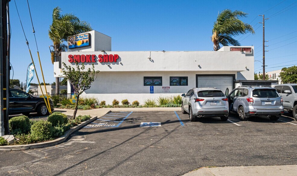 More Photos Of 18750 Crenshaw Blvd, Torrance General Retail For Lease