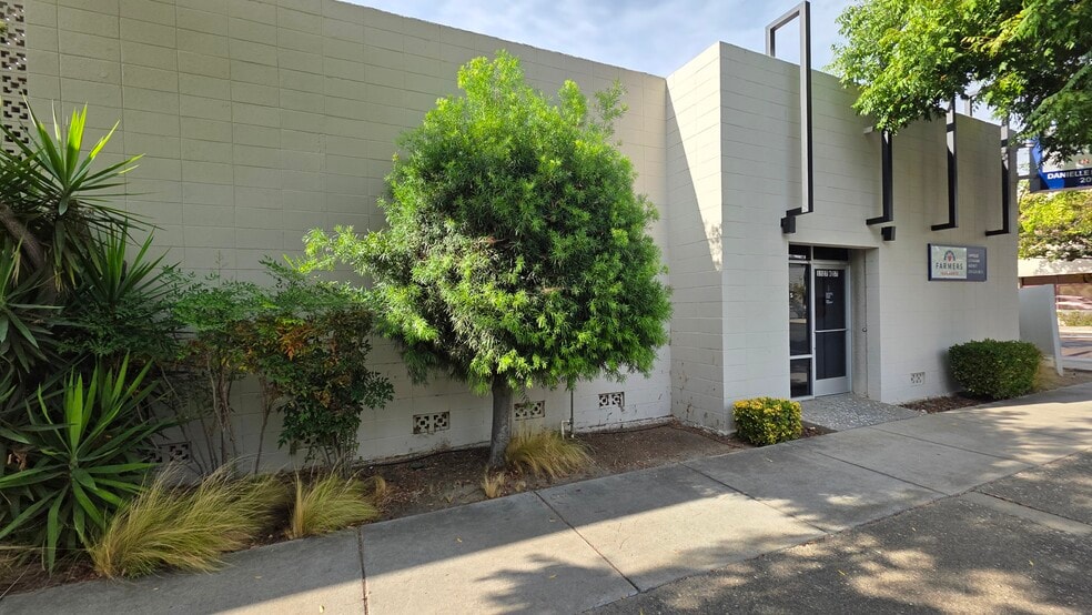 Primary Photo Of 1103 14th St, Modesto Office For Sale
