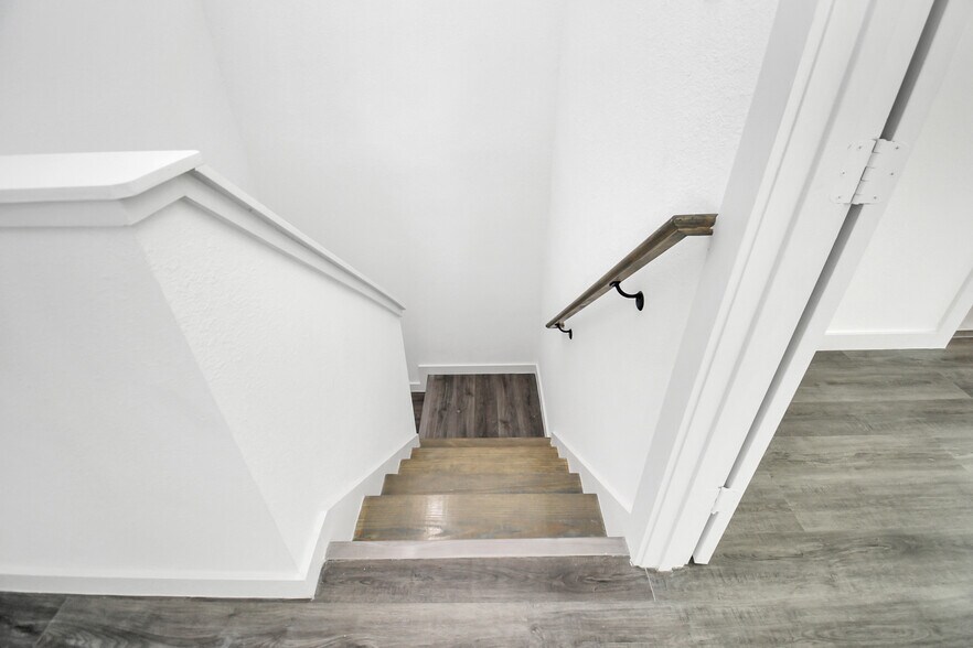 More Photos Of , Houston Multifamily For Sale