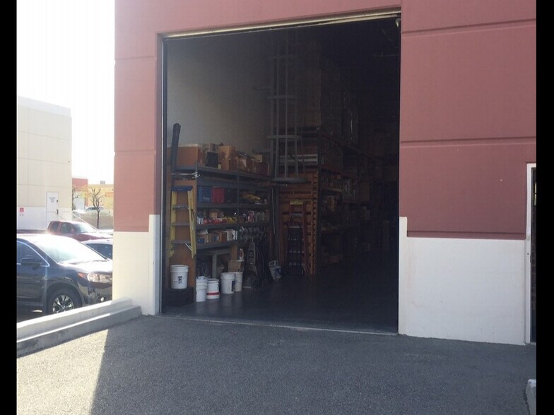 More Photos Of 30690 Hill St, Thousand Palms Warehouse For Sale