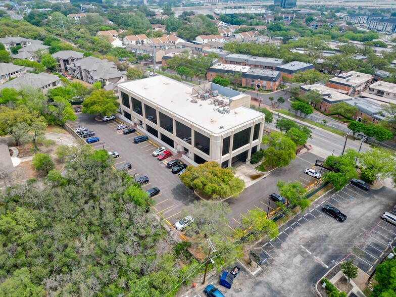 More Photos Of 7551 Callaghan Rd, San Antonio Medical For Lease