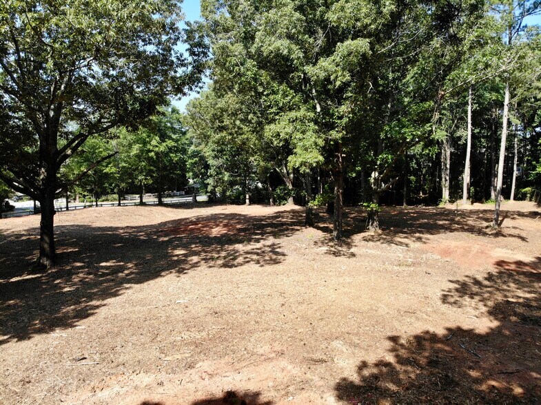 More Photos Of 840 Red Barn, Acworth Land For Sale