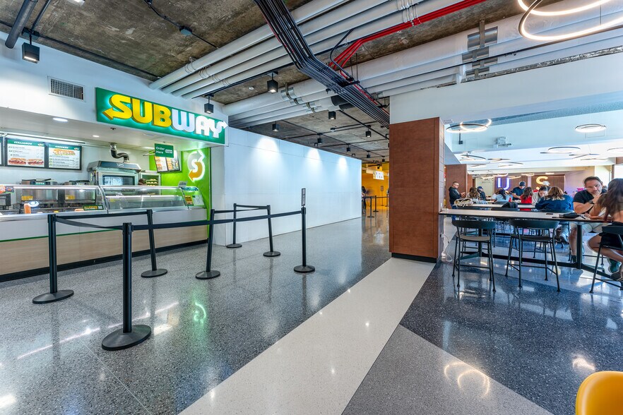 More Photos Of 9500 Gilman Dr, La Jolla Restaurant For Lease