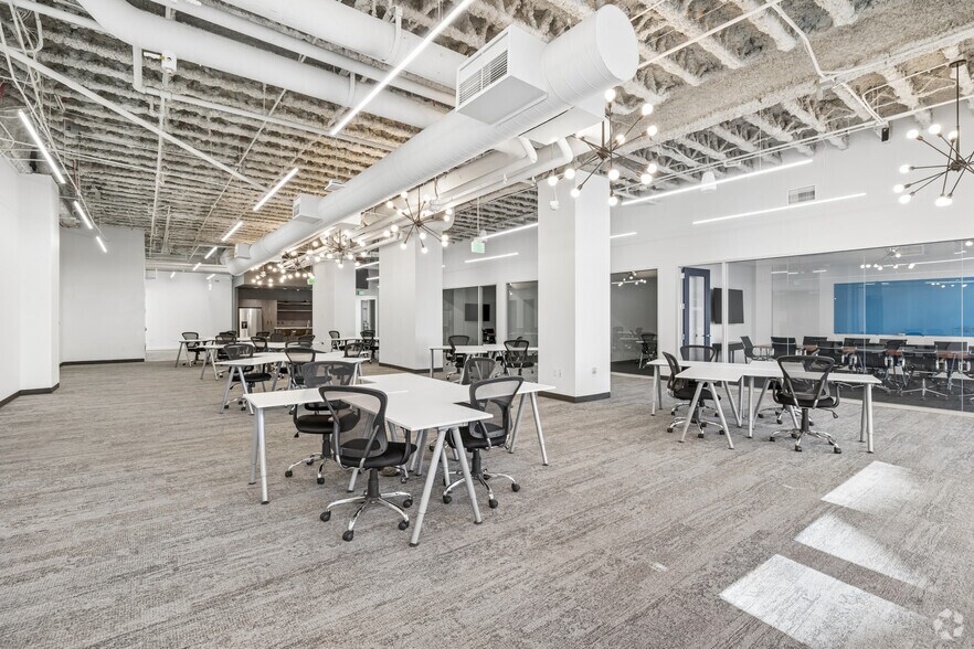More Photos Of 1630 Welton St, Denver Office For Sale