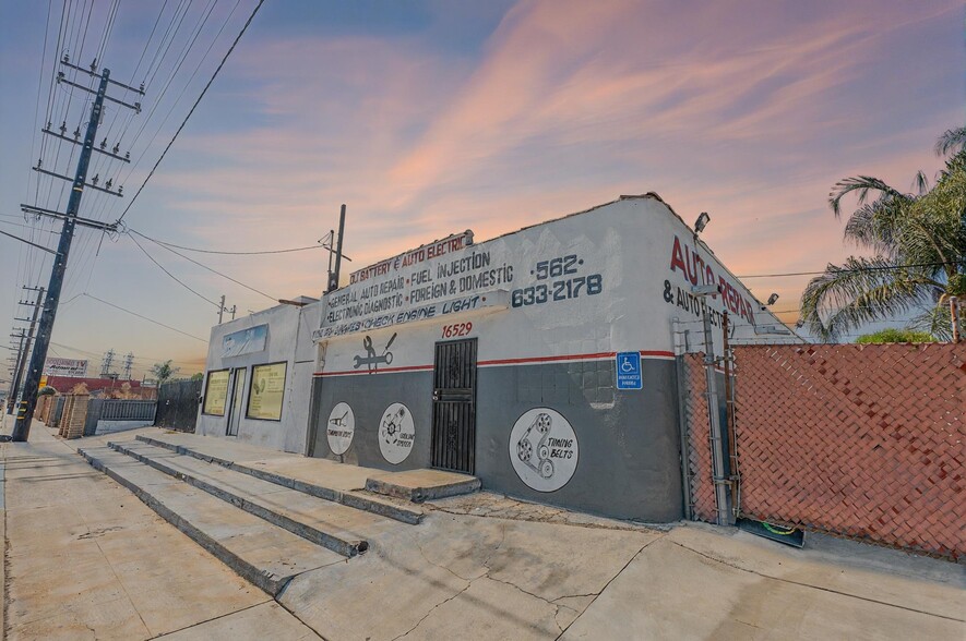 More Photos Of 16529 Lakewood Blvd, Bellflower Auto Repair For Sale