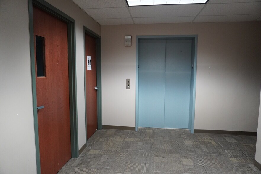 More Photos Of 3809 S 42nd St, Minneapolis Medical For Sale