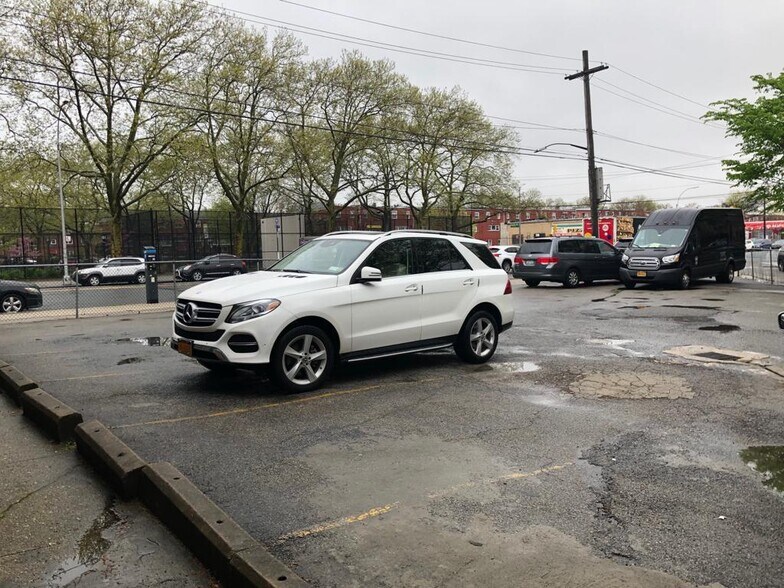 More Photos Of 1629 Ralph Ave, Brooklyn General Retail For Sale