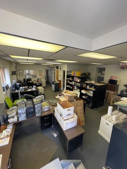 More Photos Of 10510 150th St, Jamaica Service For Sale