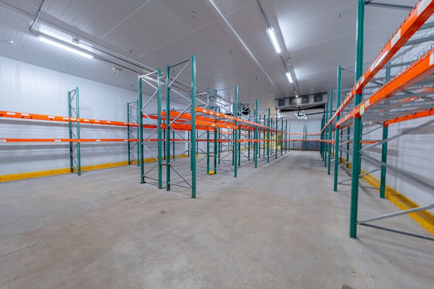 More Photos Of 5150 N State Road 7, North Lauderdale Refrigeration Cold Storage For Lease