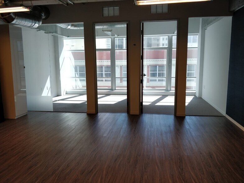 More Photos Of 14 NE 1st Ave, Miami Office For Sale