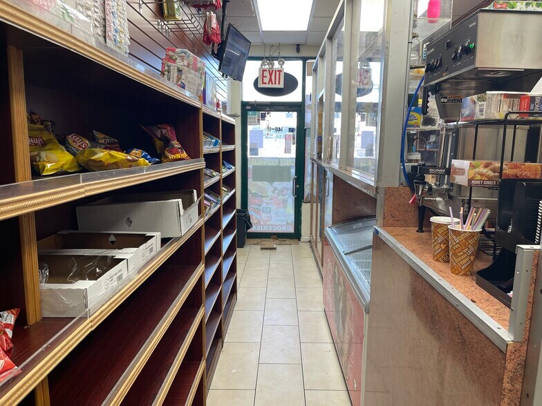More Photos Of 148-11 175th St, Jamaica Storefront Retail Office For Sale