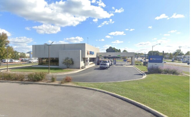 More Photos Of 7351 Lemont Rd, Downers Grove Bank For Sale