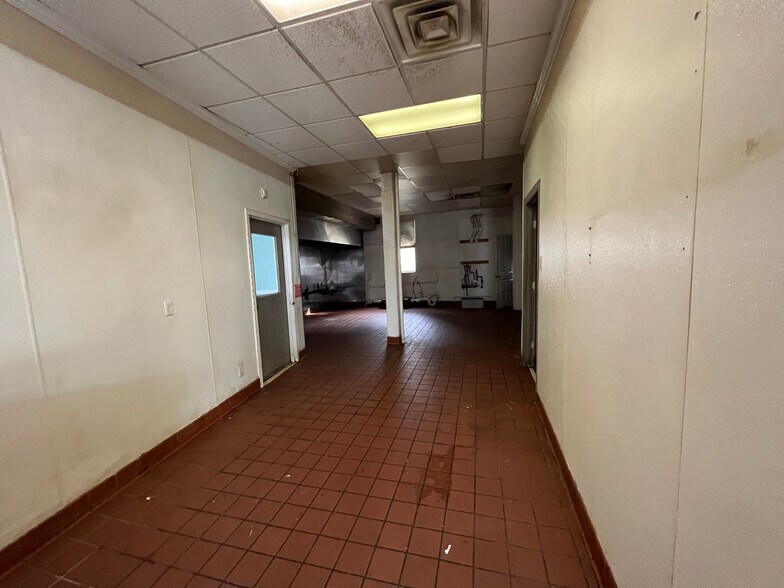 More Photos Of 25 Church St, Keyport Restaurant For Sale