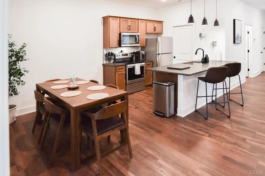 More Photos Of 121 Northwynd Cir, Lynchburg Apartments For Sale