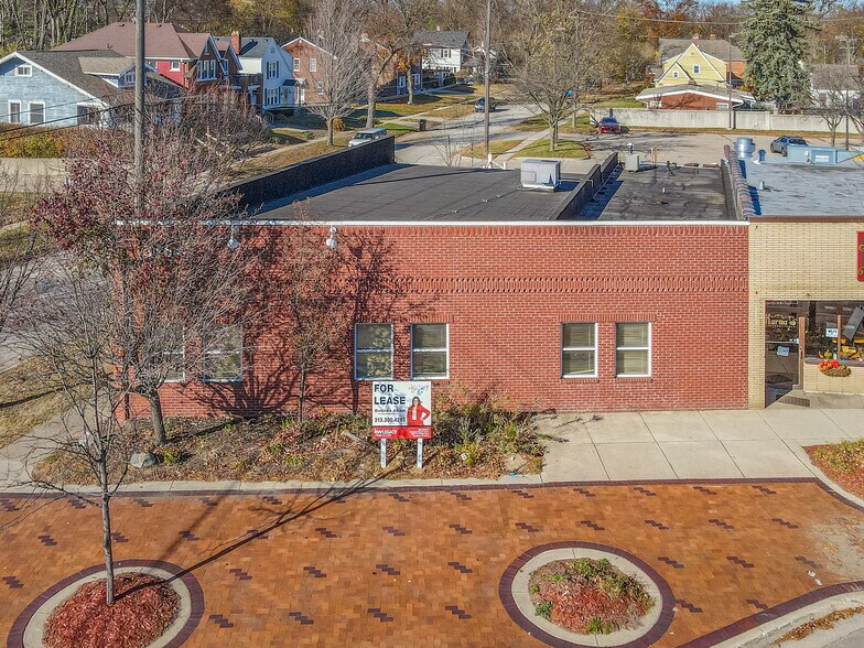 Primary Photo Of 35640 W Michigan Ave, Wayne Medical For Lease