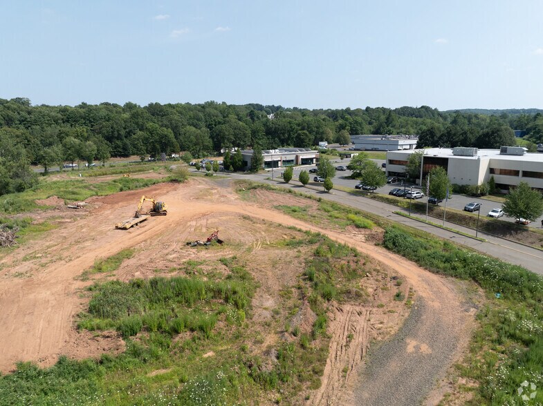 More Photos Of 100 Centerpoint, Middletown Land For Sale