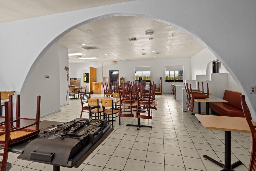 More Photos Of 1481 AZ-89A Hwy, Clarkdale Specialty For Sale