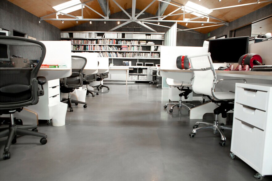 More Photos Of 3459 Motor Ave, Los Angeles Loft Creative Space For Lease