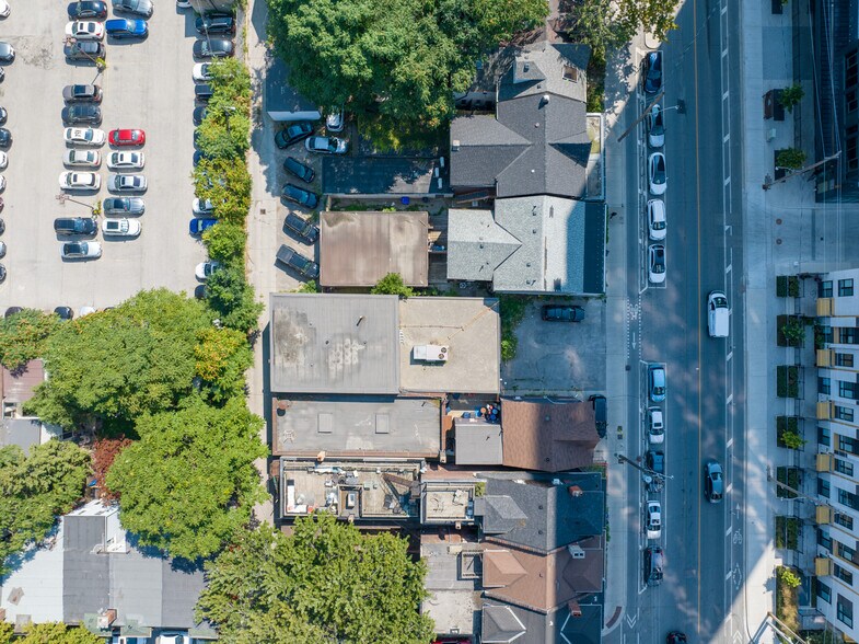 More Photos Of 99 River St, Toronto Storefront For Sale