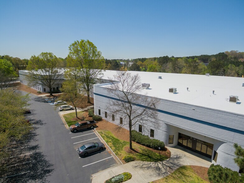 Primary Photo Of 7800 The Bluffs, Austell Distribution For Lease