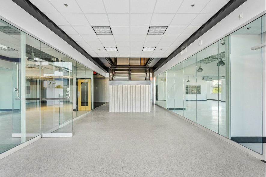 More Photos Of 1301 E Almeria Rd, Phoenix Loft Creative Space For Sale