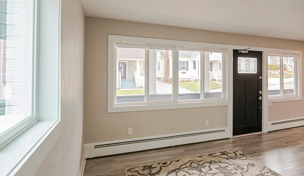 More Photos Of 320 Koch Ave, Ann Arbor Apartments For Sale