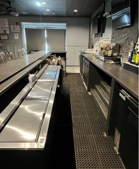 More Photos Of 801 Conklin St, Farmingdale General Retail For Lease