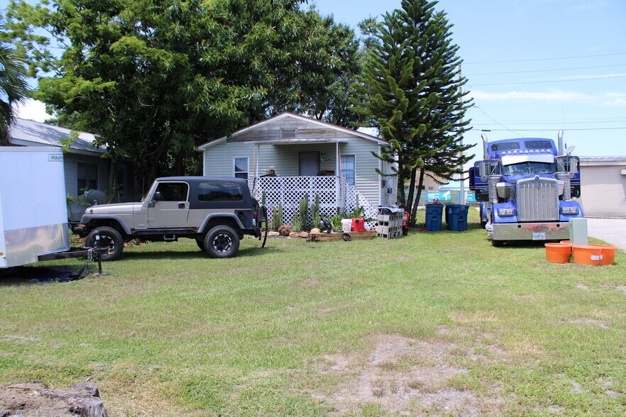More Photos Of , Lake Wales Office For Sale