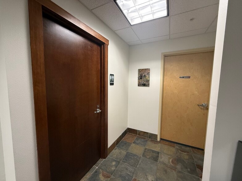 More Photos Of 1133 NW Wall St, Bend Apartments For Lease