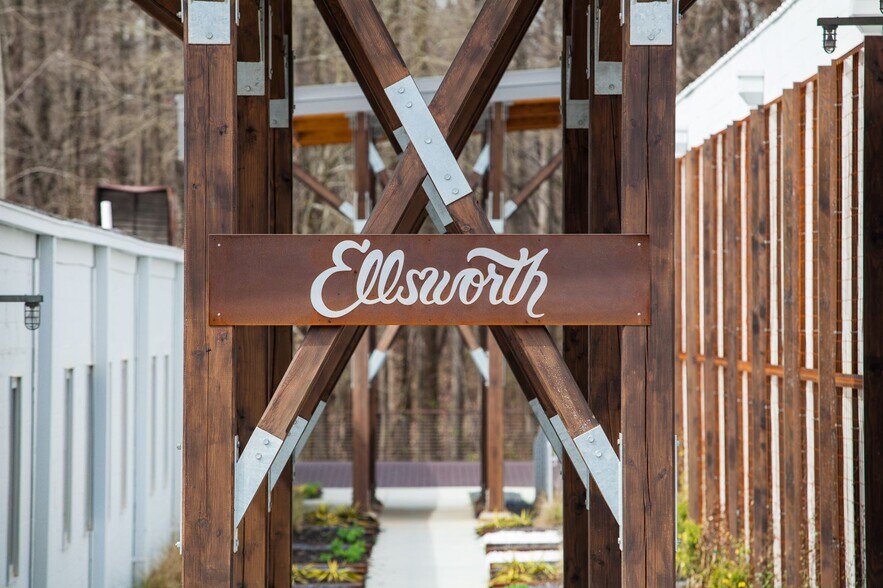 More Photos Of 1510 Ellsworth Industrial Blvd NW, Atlanta Loft Creative Space For Lease