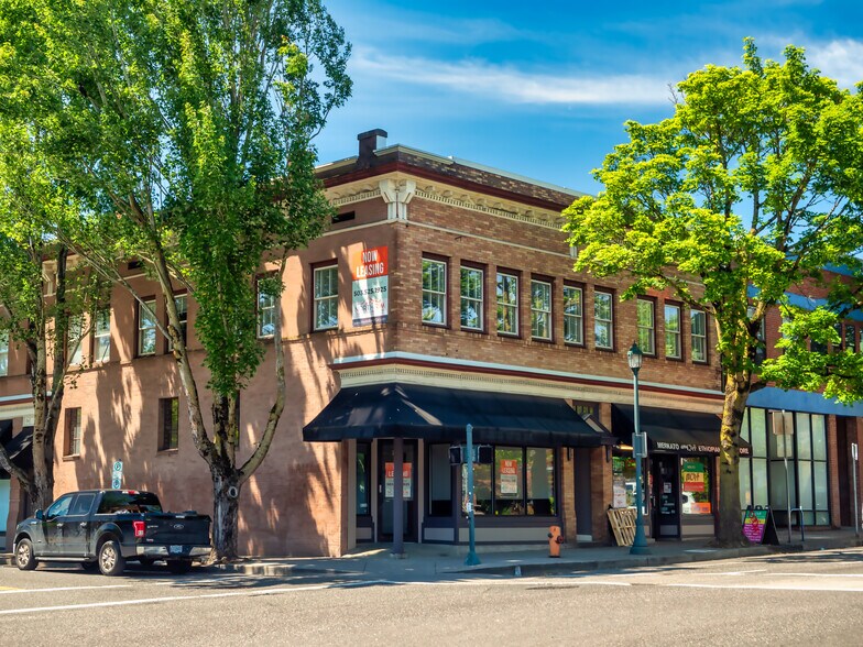 Primary Photo Of 325-333 NE Russell St, Portland Office For Lease