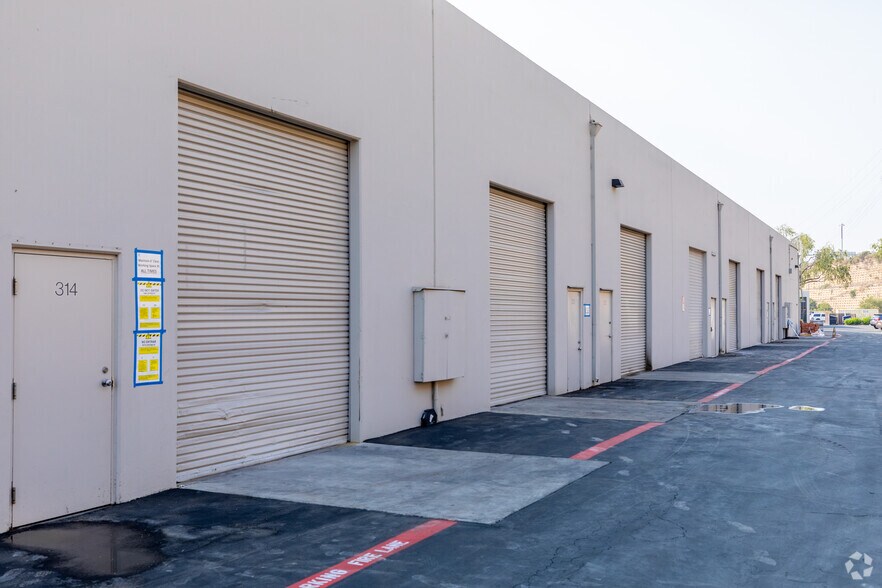 More Photos Of 11555 Sorrento Valley Rd, San Diego Unknown For Lease