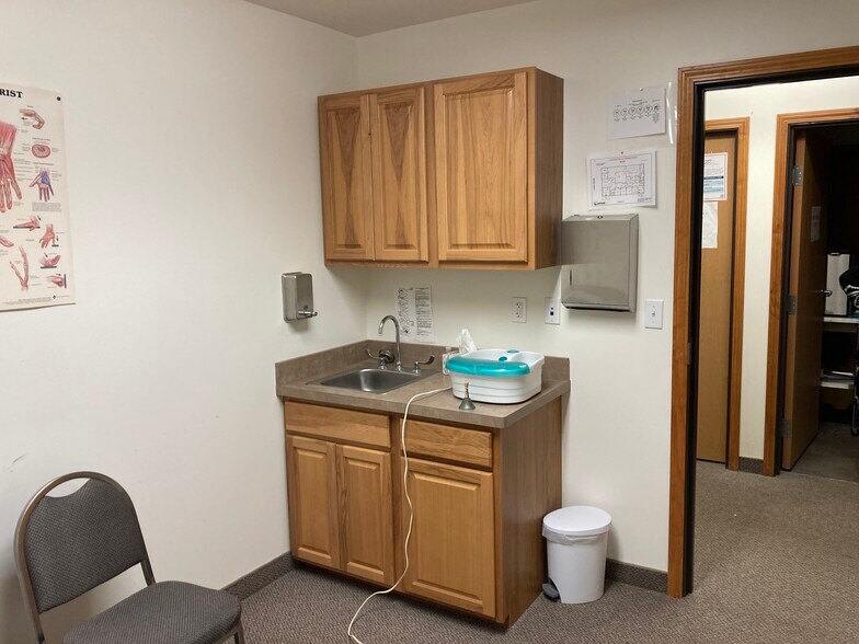 More Photos Of 600 Bennett St, Rose City Medical For Sale