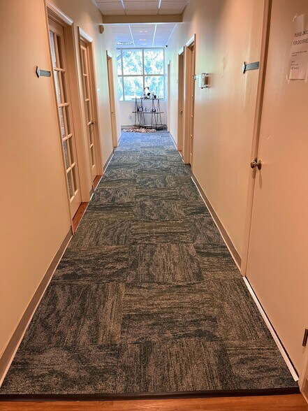 More Photos Of 200 Bailey Dr, Stewartstown Office For Lease