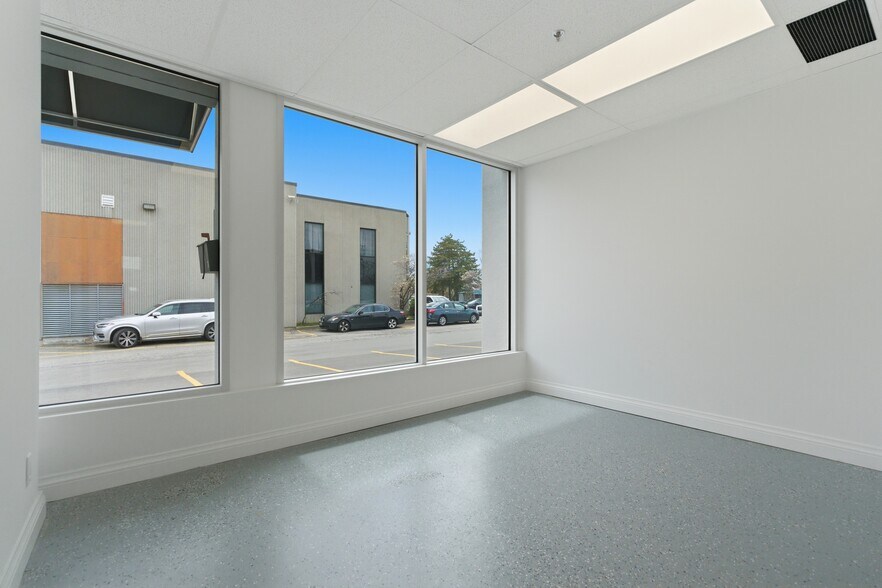 More Photos Of 397 Humberline Dr, Toronto Warehouse For Sale