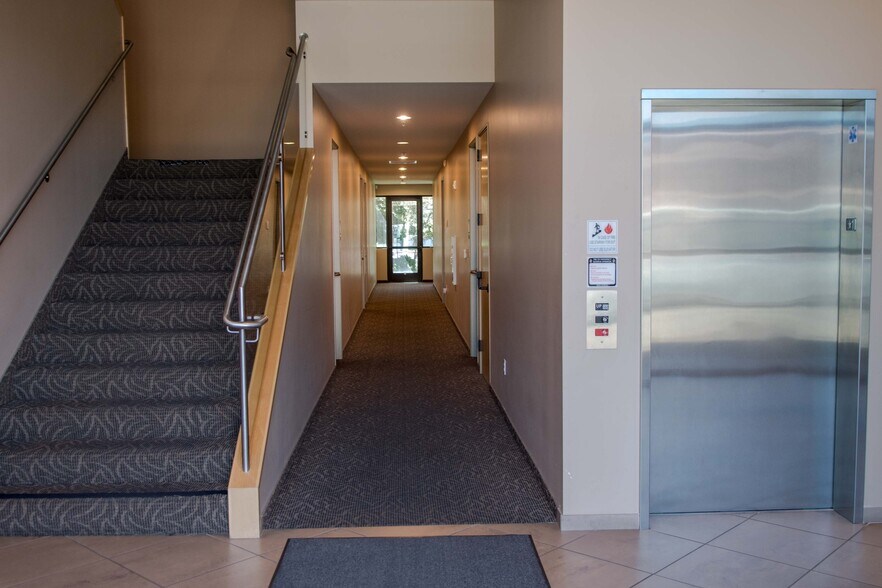 More Photos Of 3775 Brickway Blvd, Santa Rosa Medical For Sale