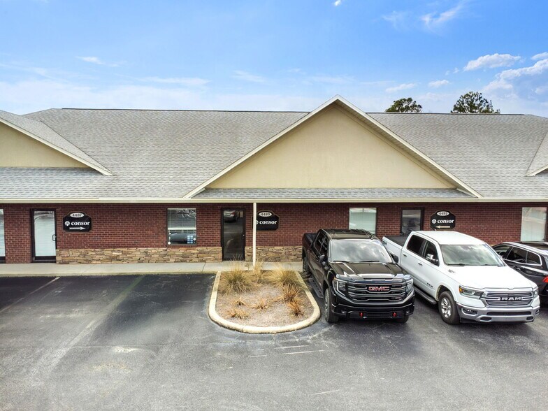 More Photos Of 4487 Woodbine Rd, Pace Office For Sale