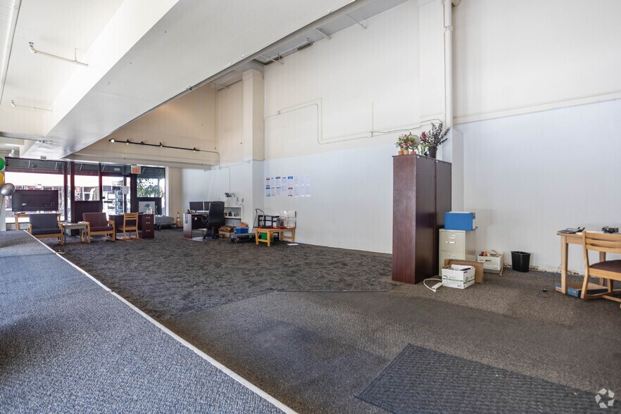 More Photos Of 111 E State St, Ithaca Apartments For Lease