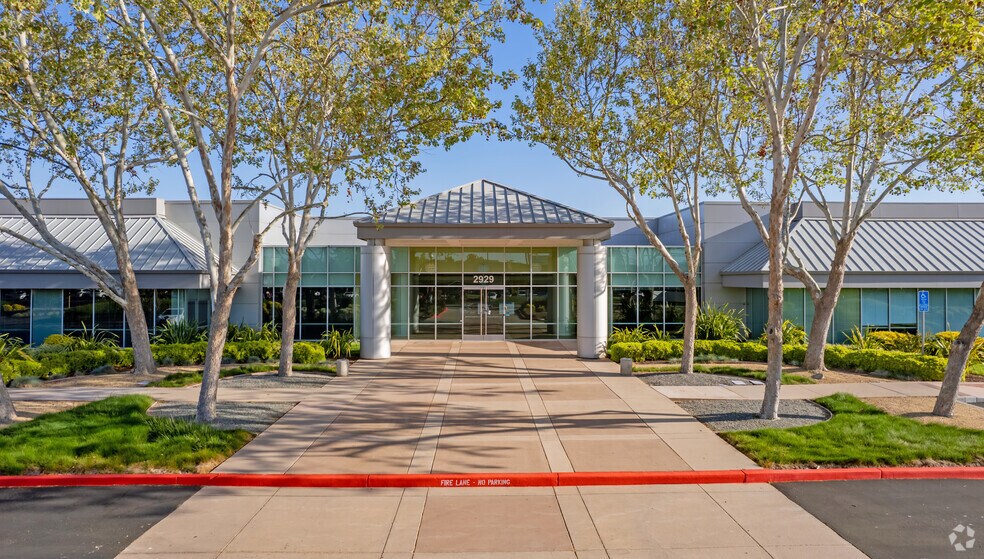 Primary Photo Of 2901-2929 Patrick Henry Dr, Santa Clara Office For Lease