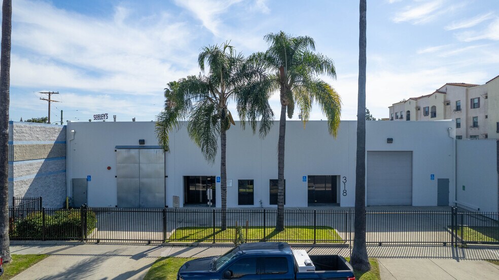 Primary Photo Of 316-318 Mira Loma Ave, Glendale Warehouse For Lease